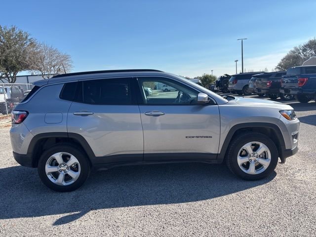 Used 2020 Jeep Compass Latitude w/ Popular Equipment Group image 4