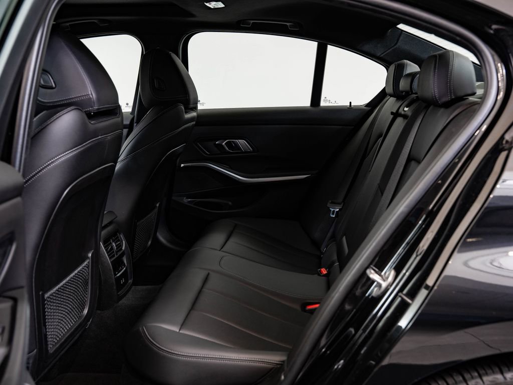 Used 2023 BMW 330i xDrive Sedan w/ M Sport Package image 42