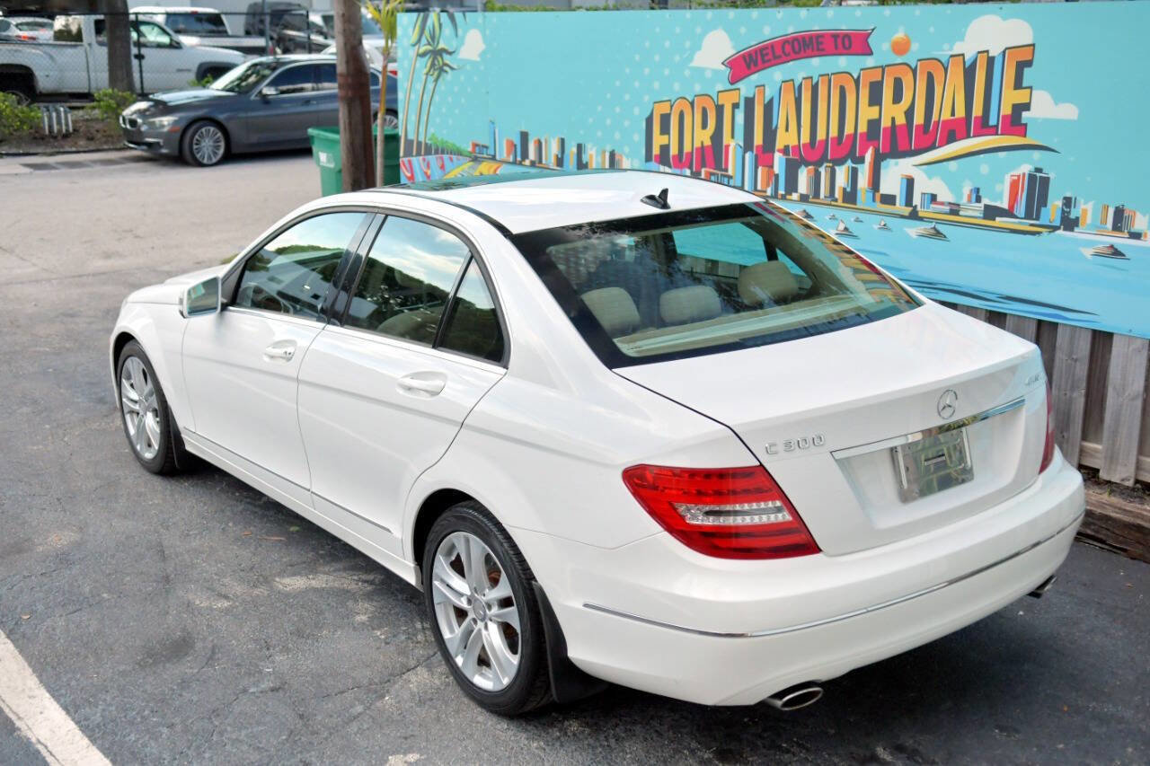 Used 2013 Mercedes-Benz C 300 4MATIC Sedan w/ Multimedia Pkg image 6