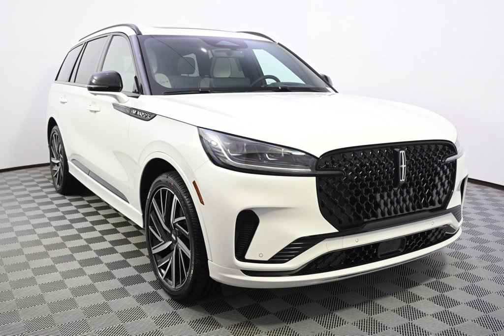 New 2026 Lincoln Aviator Black Label image 8