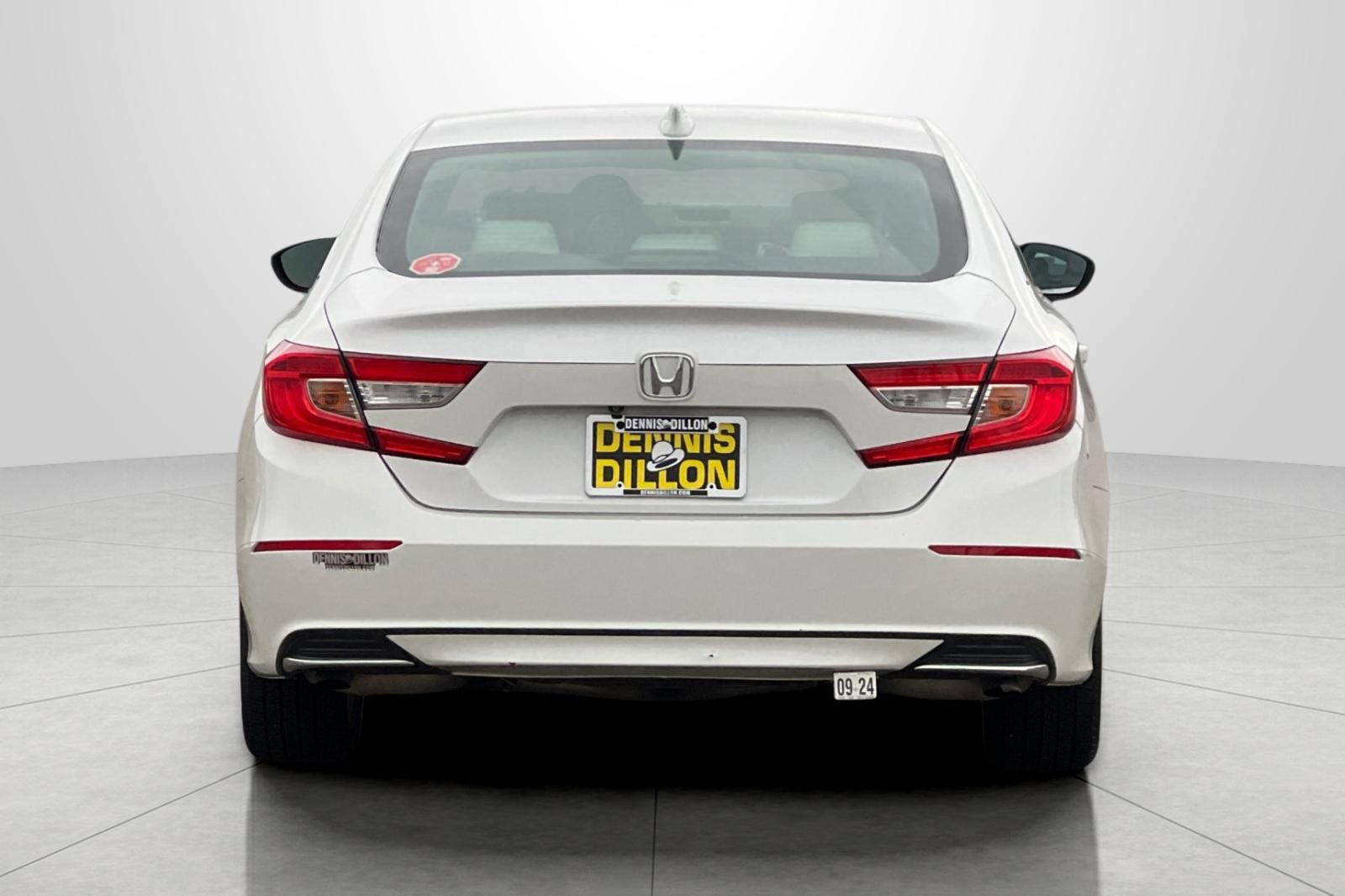 Used 2018 Honda Accord LX image 5