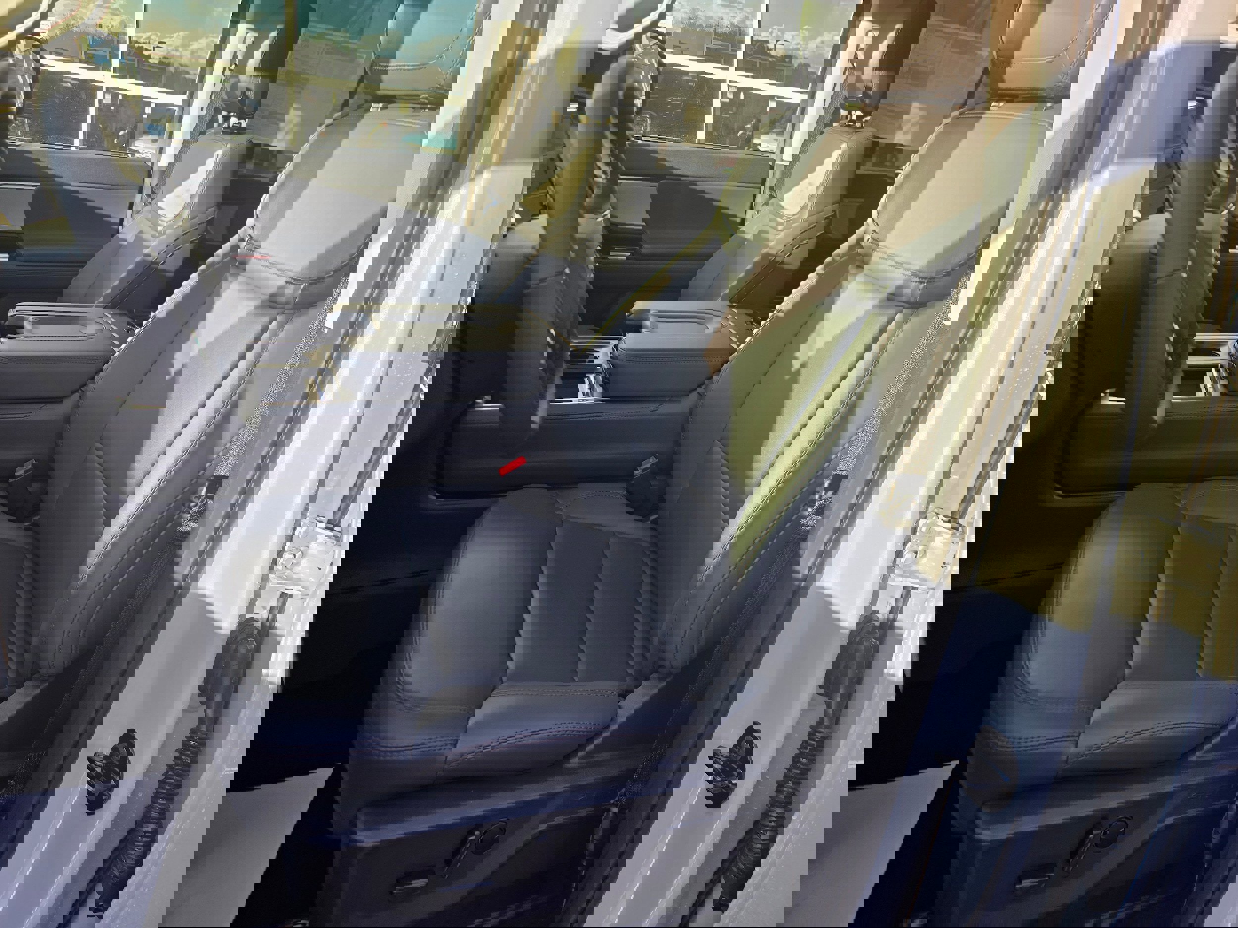 New 2025 Ford Expedition Max Active image 18