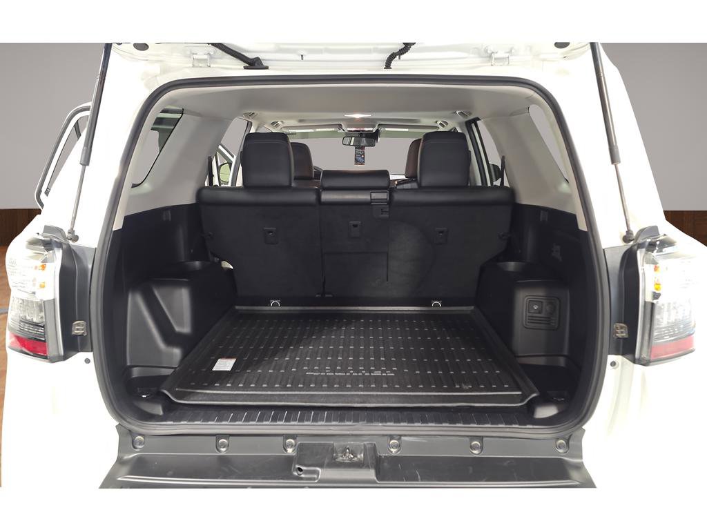 Used 2022 Toyota 4Runner Limited image 17