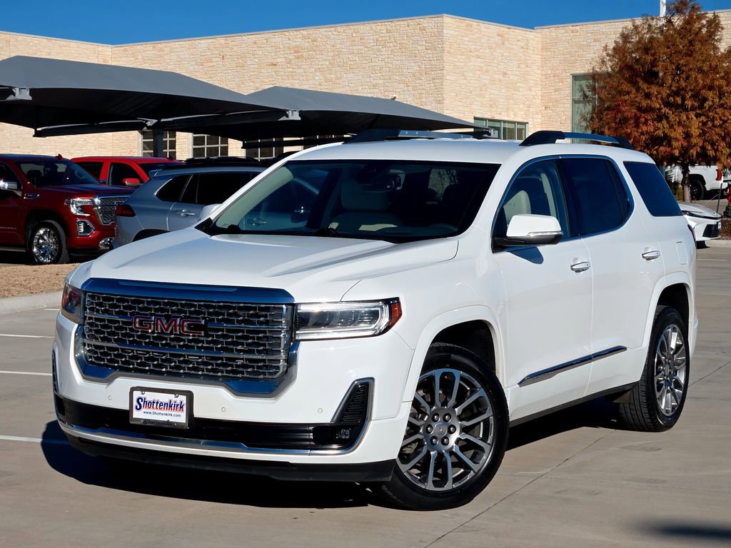 Used 2023 GMC Acadia Denali FWD image 2