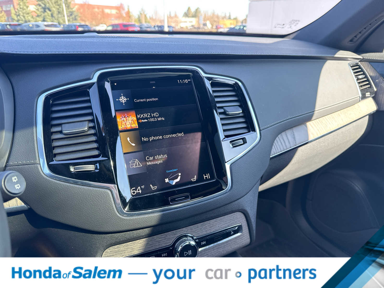 Used 2020 Volvo XC90 T6 Inscription w/ Protection Package image 16