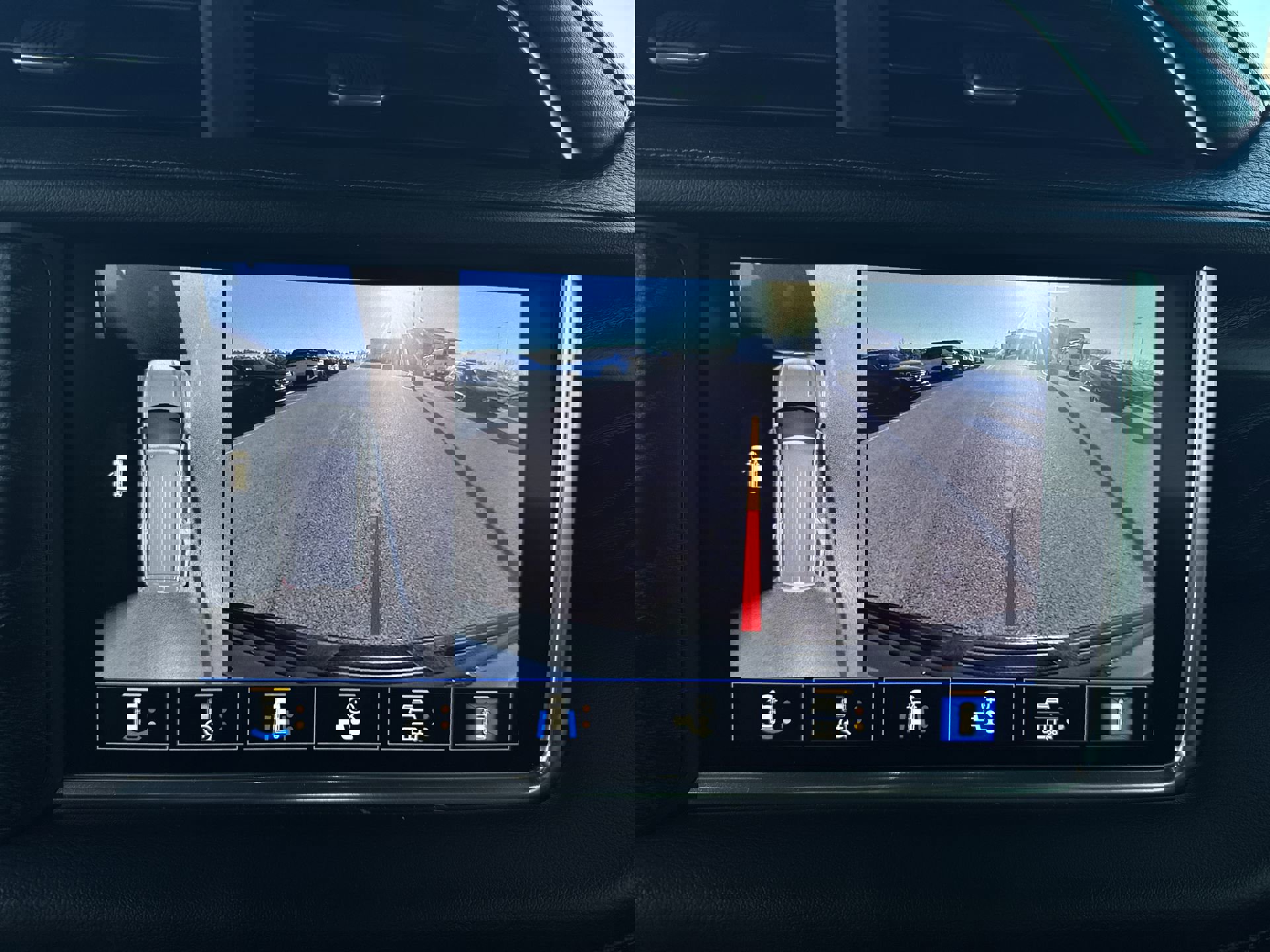 Used 2021 GMC Yukon Denali image 15