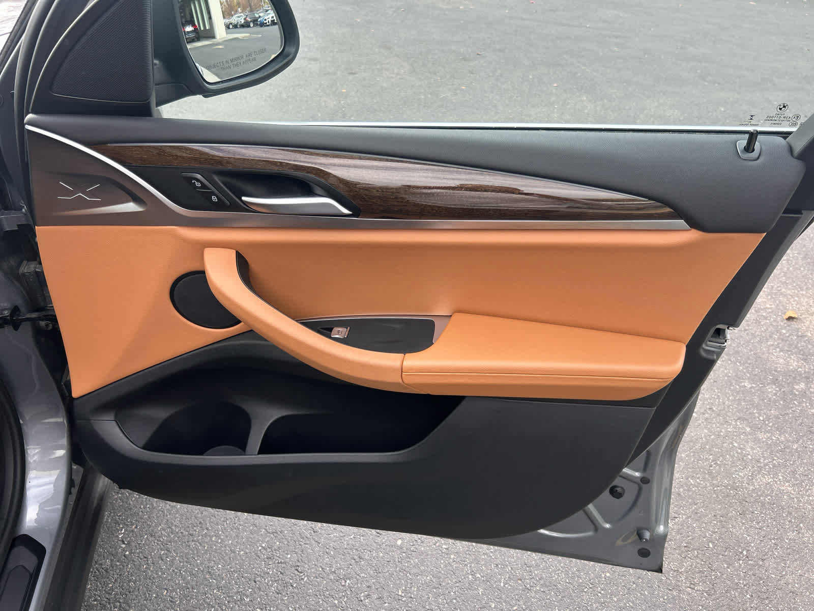 Used 2024 BMW X3 xDrive30i w/ Convenience Package w/ZPA image 15