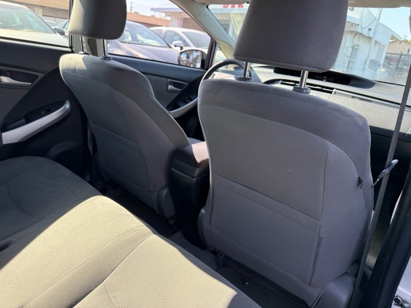 Used 2013 Toyota Prius Prime Plug-In Hybrid FWD image 21