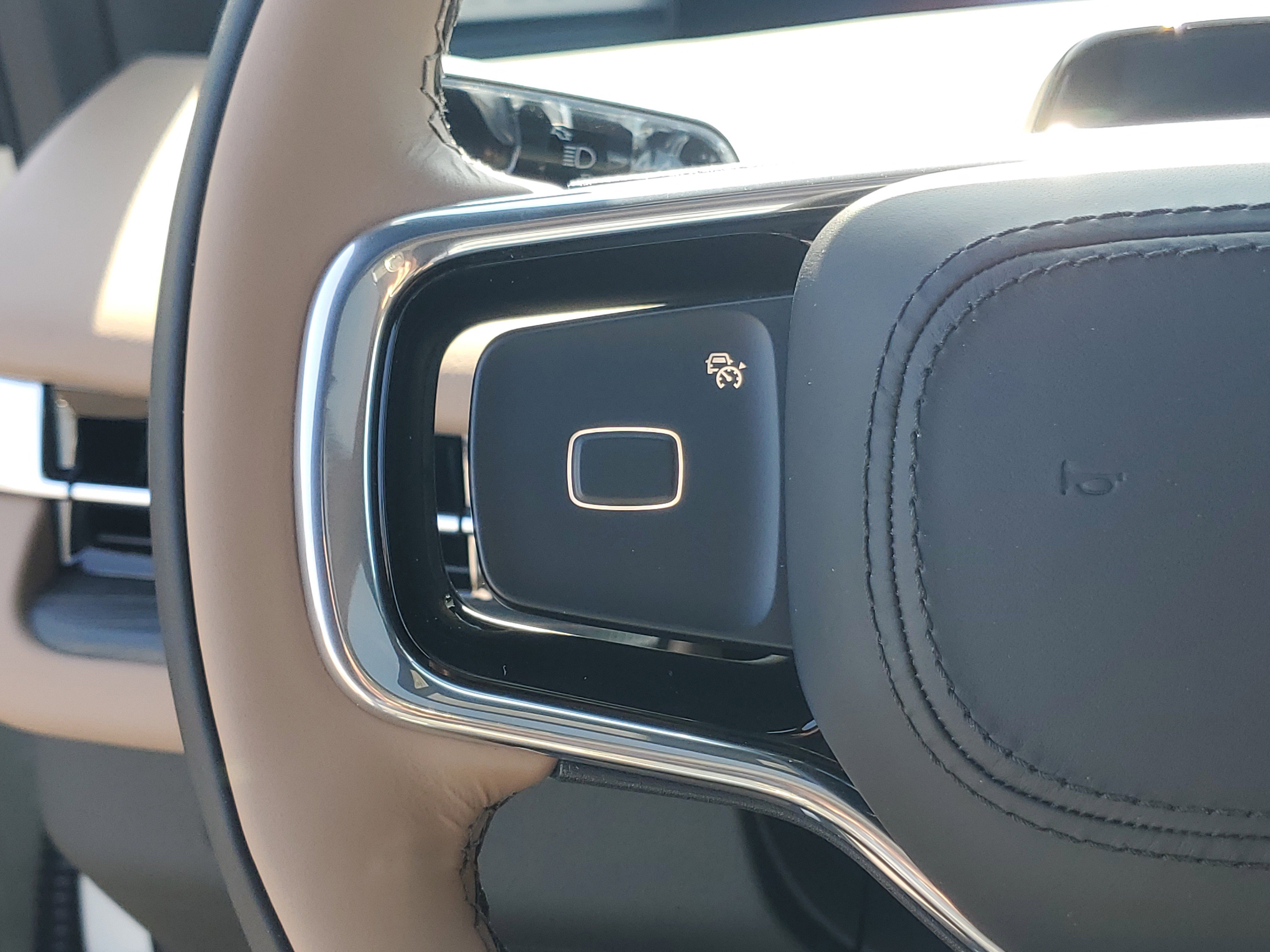 New 2026 Lincoln Navigator L Black Label AWD/4WD image 16