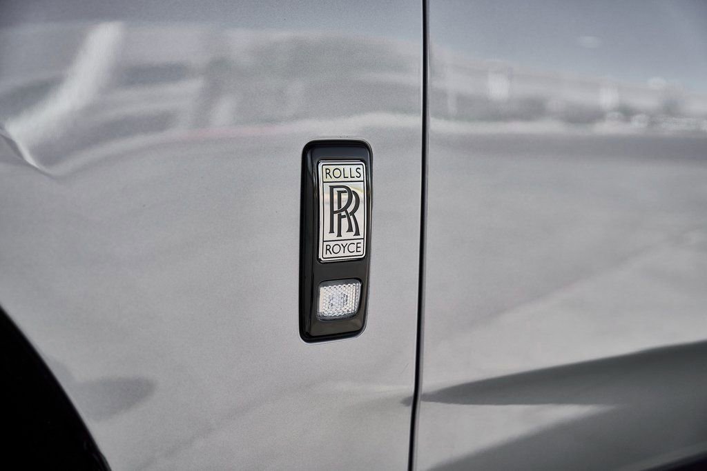 Used 2023 Rolls-Royce Cullinan AWD/4WD image 11