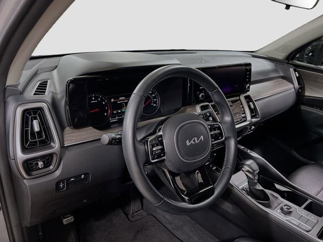 Certified 2022 Kia Sorento S image 9
