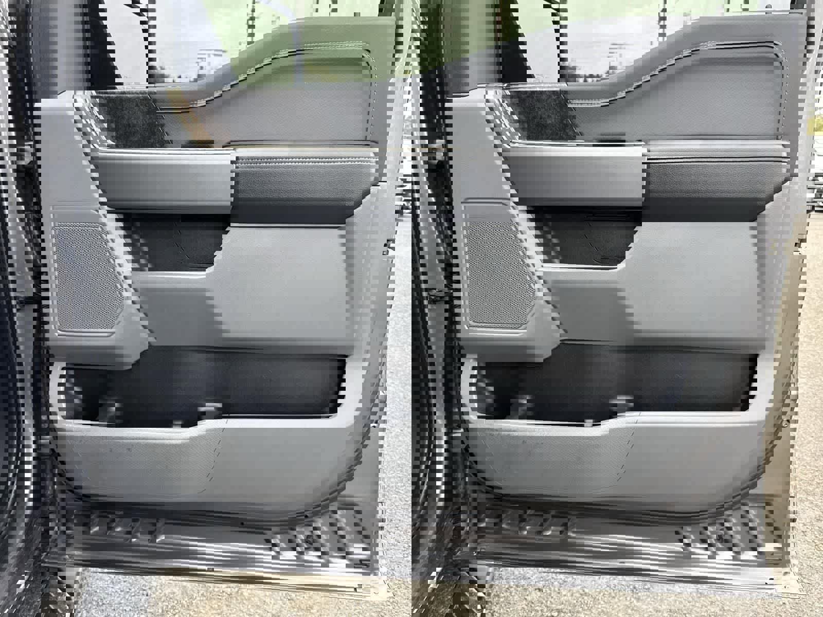 Used 2021 Ford F150 XLT w/ Equipment Group 302A High image 37