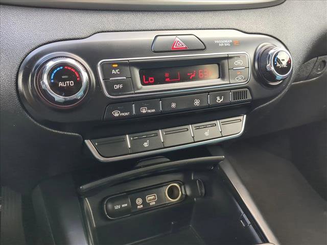 Used 2020 Kia Sorento LX w/ LX I4 Convenience Package image 14
