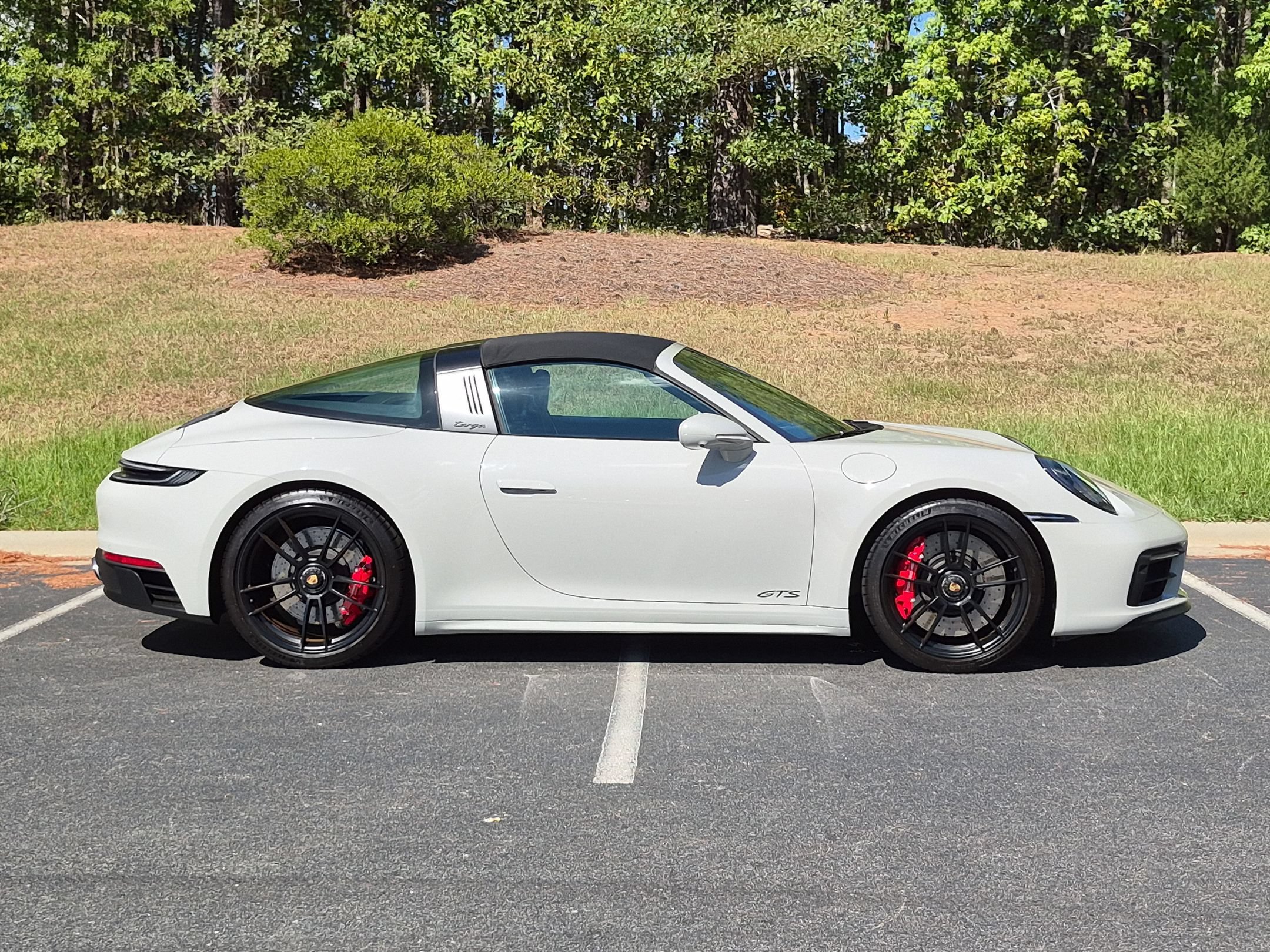 Certified 2023 Porsche 911 Targa 4 GTS AWD/4WD image 31