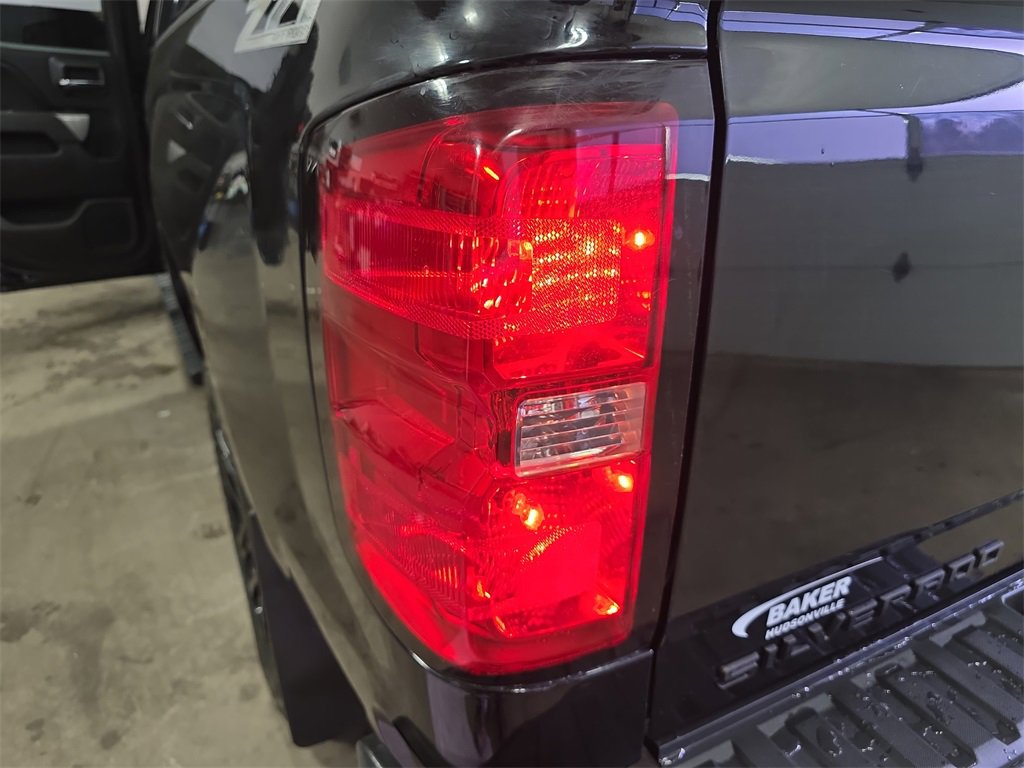 Used 2015 Chevrolet Silverado 1500 LT w/ Midnight Edition image 32