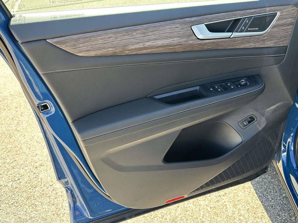 New 2025 Volkswagen Atlas SEL Premium R-Line image 15