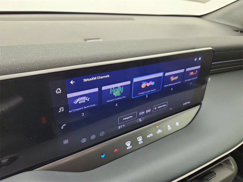 New 2026 Nissan Leaf w/ Floor Mat Package (S+) FWD image 20