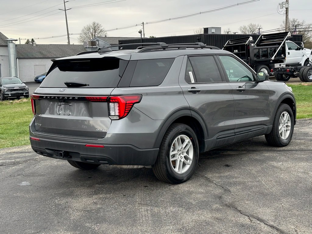 New 2026 Ford Explorer Active AWD/4WD image 31