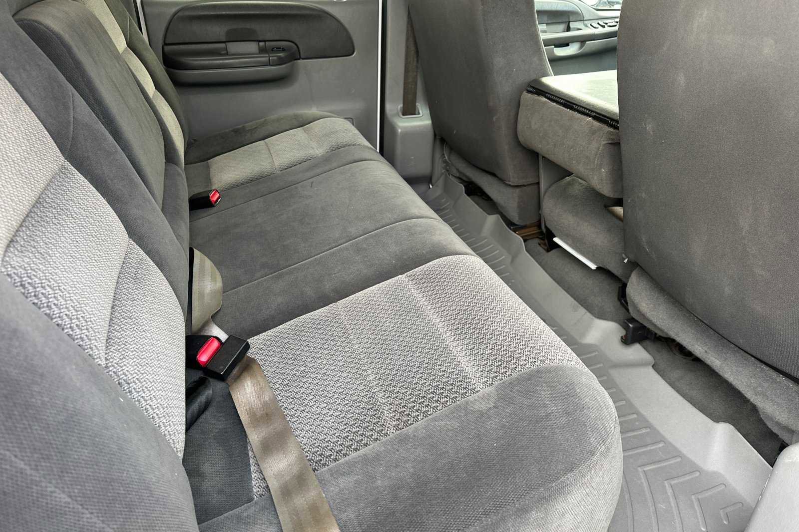 Used 2002 Ford F350 XL image 17