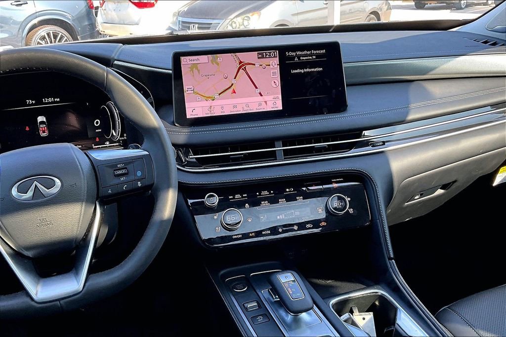 Certified 2025 INFINITI QX60 Luxe image 8