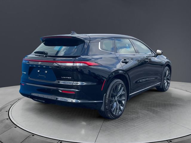 Used 2025 Toyota Crown Signia w/ Advanced Technology Package AWD/4WD image 5