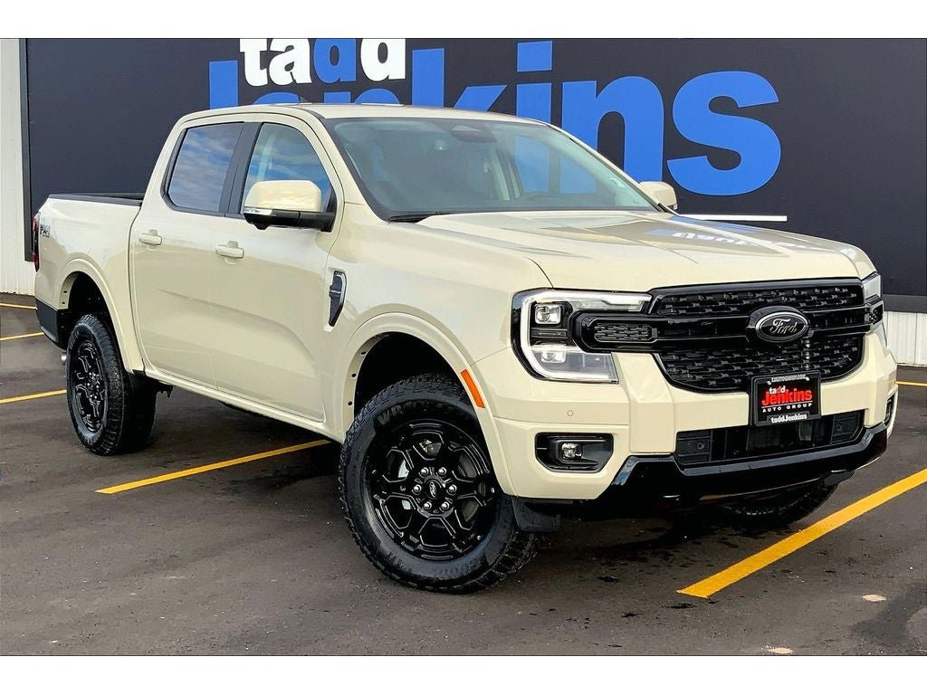 New 2025 Ford Ranger Lariat w/ FX4 Off-Road Package AWD/4WD image 2