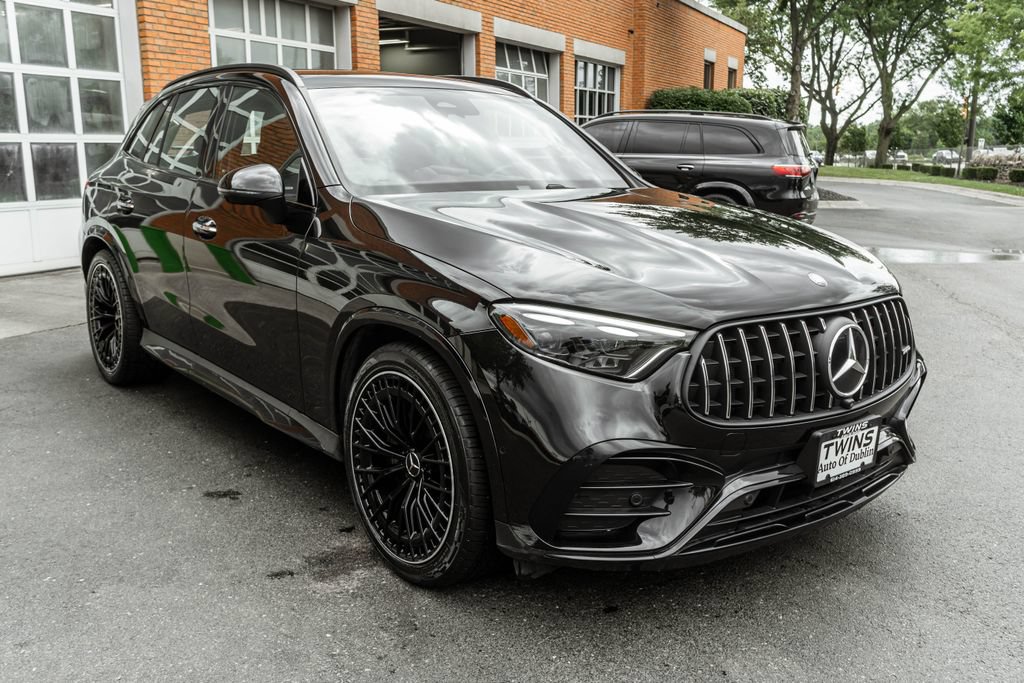 Used 2025 Mercedes-Benz GLC 43 AMG 4MATIC image 5