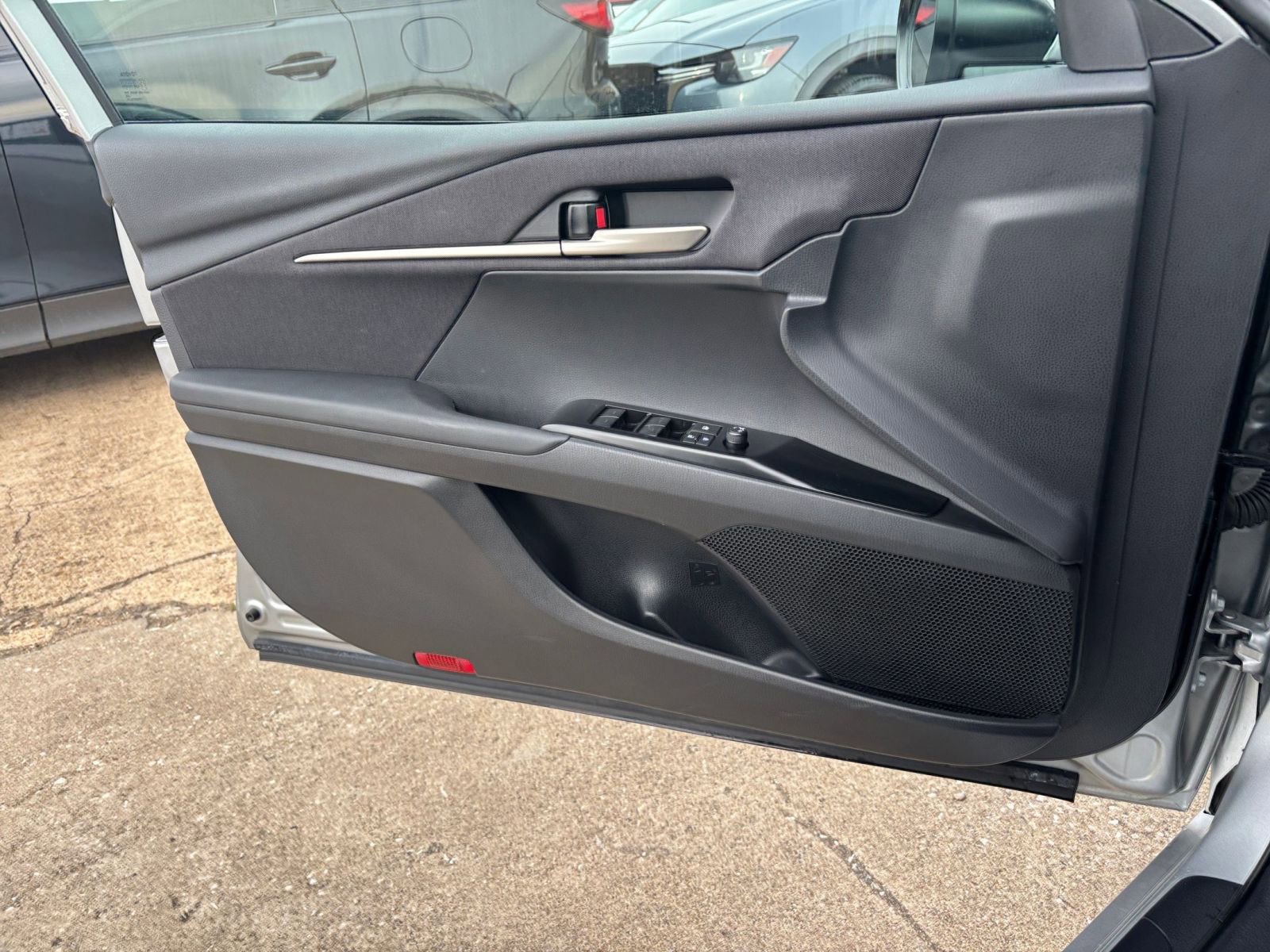 Used 2025 Toyota Camry LE image 20