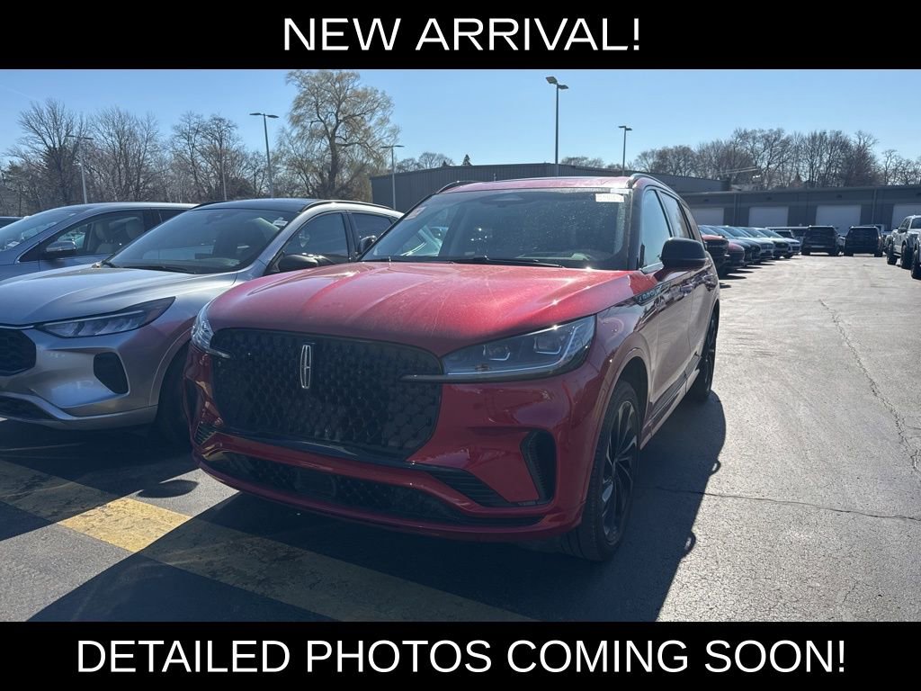 Used 2025 Lincoln Aviator Reserve w/ Equipment Group 201A image 1