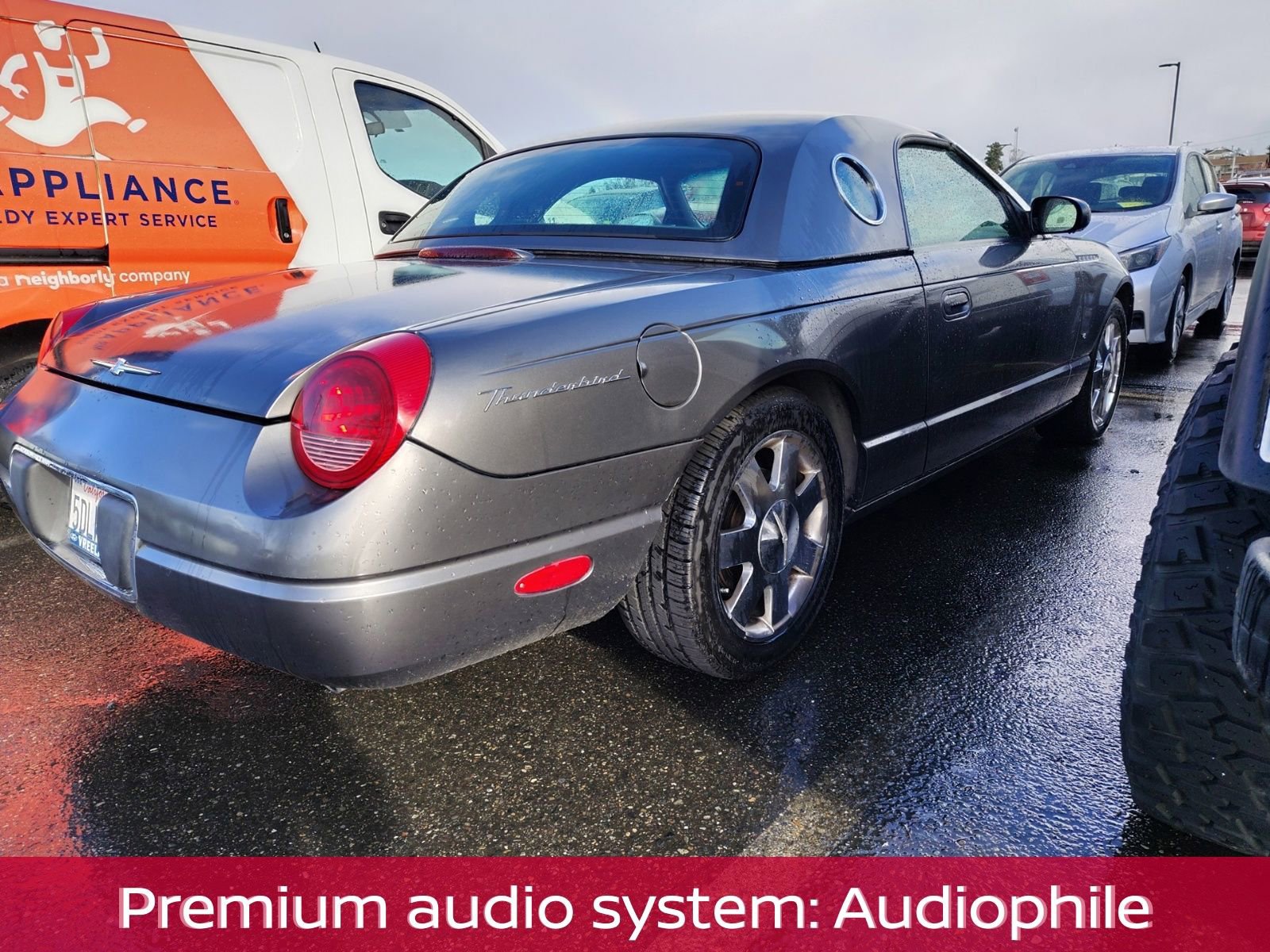Used 2003 Ford Thunderbird image 4