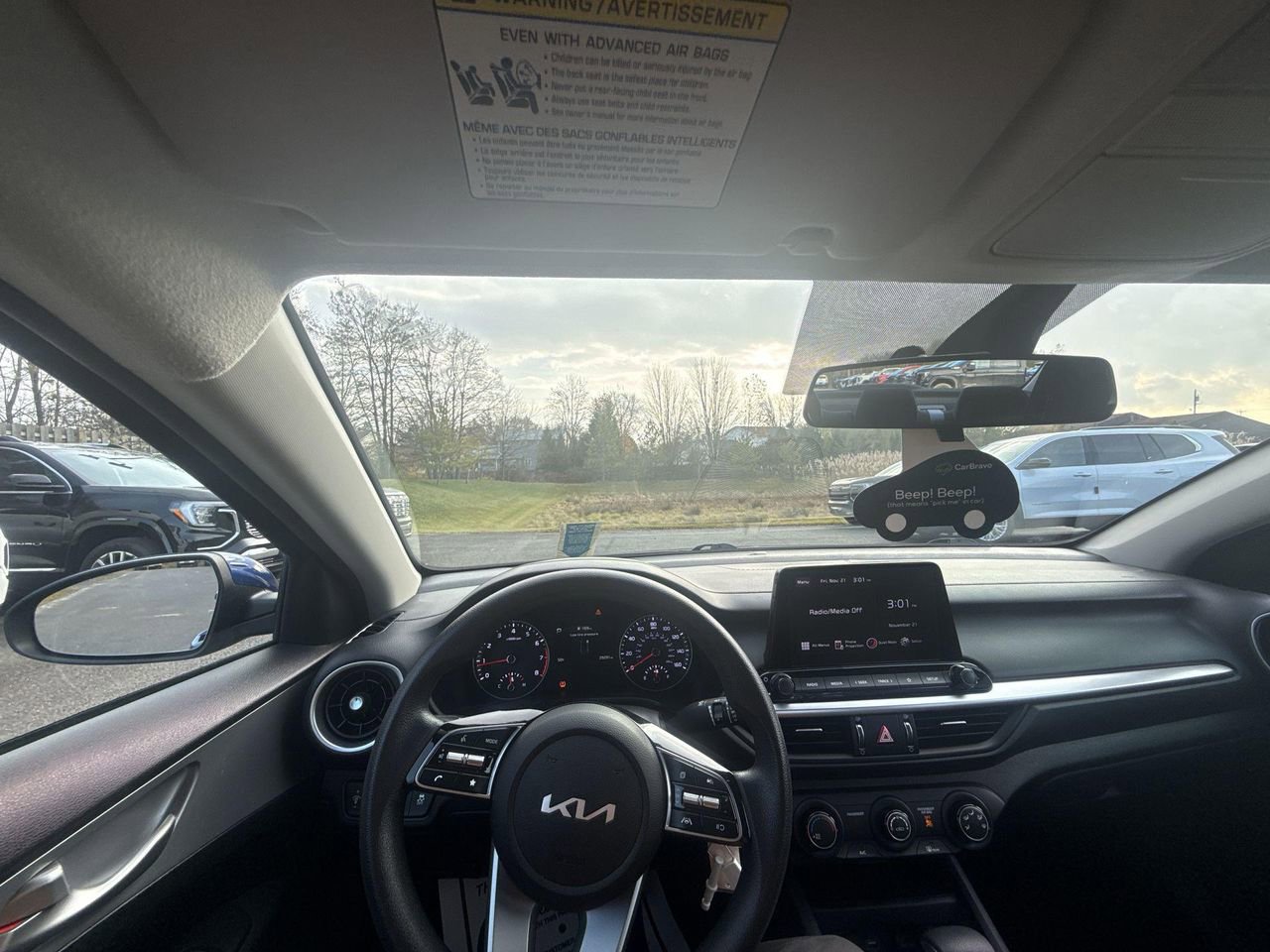 Used 2023 Kia Forte LXS image 17