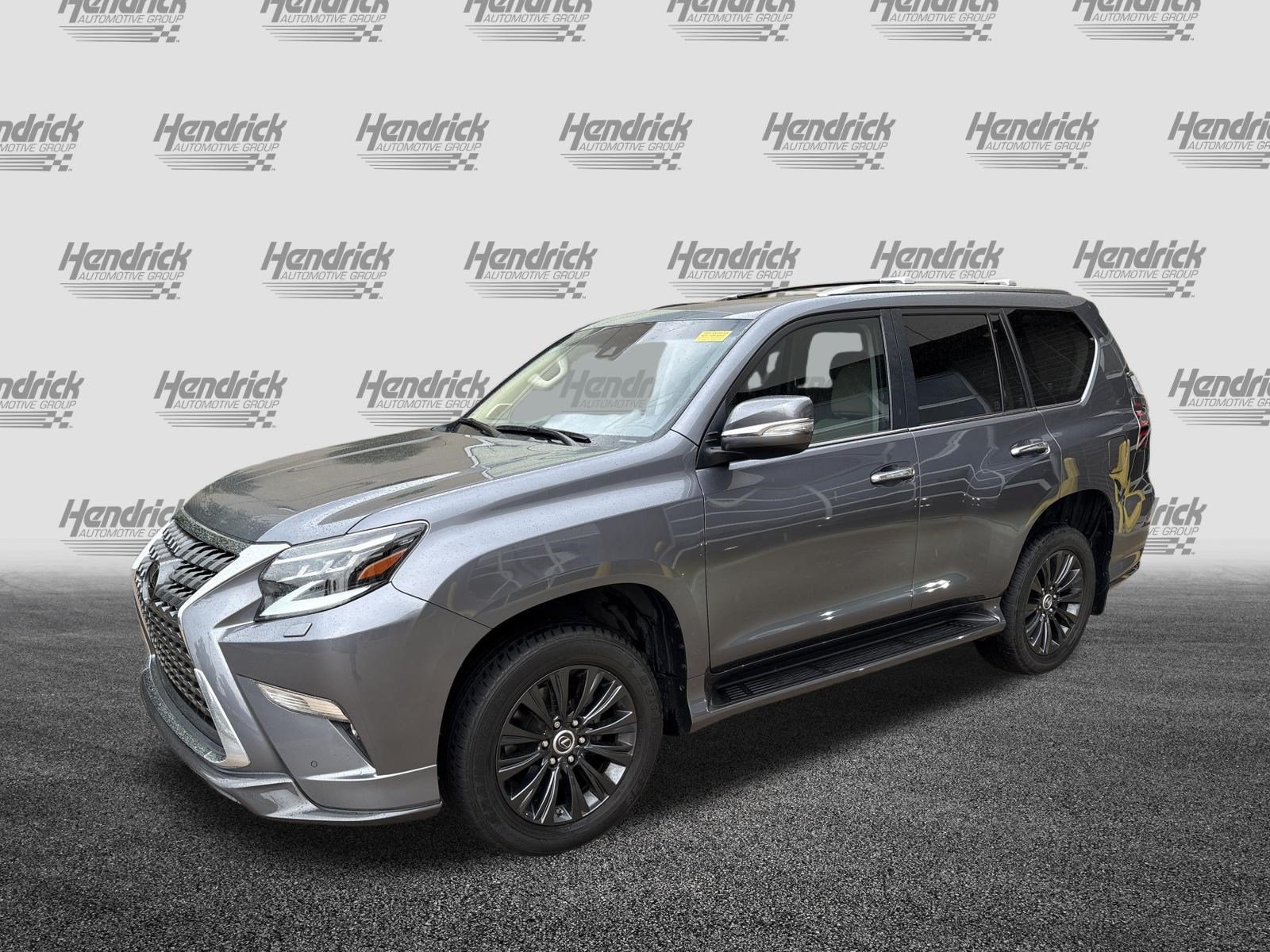 Used 2023 Lexus GX 460 Premium w/ Accessory Package AWD/4WD image 5