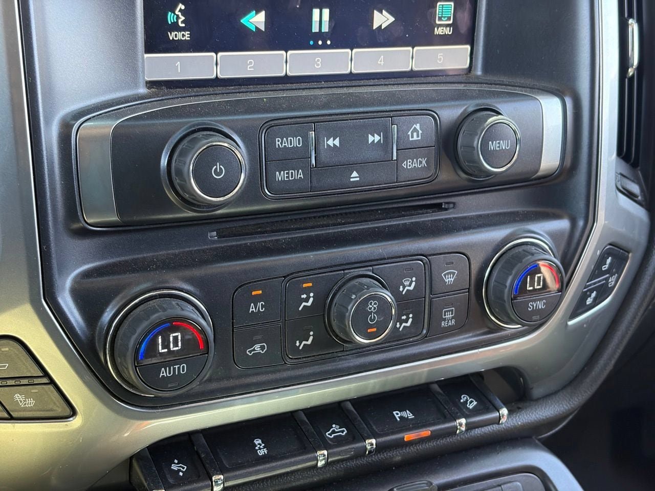 Used 2015 Chevrolet Silverado 1500 LTZ Z71 w/ Midnight Edition AWD/4WD image 9