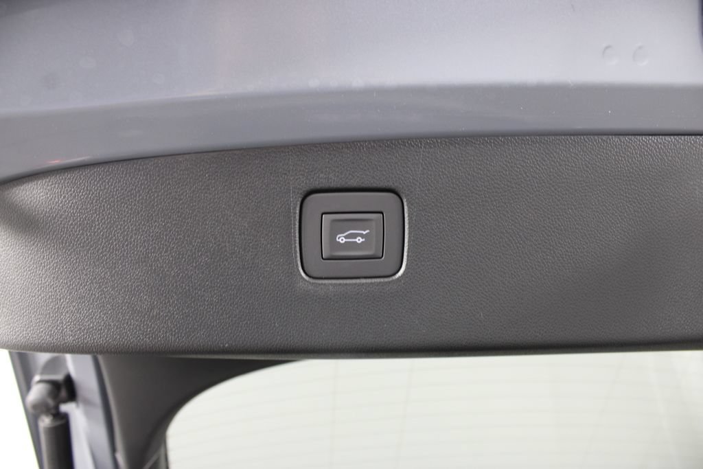 New 2026 Buick Envista Sport Touring w/ Convenience I Package FWD image 18