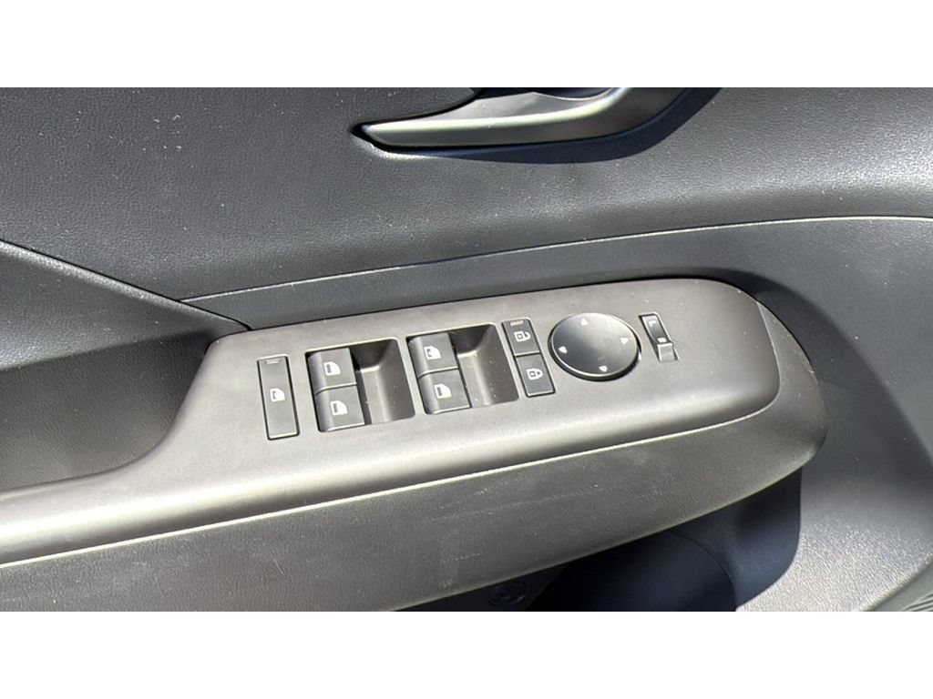 Used 2024 Hyundai Kona SEL AWD/4WD image 14