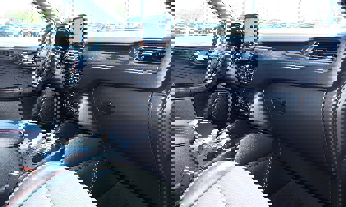 Used 2023 Ford Escape ST-Line image 36