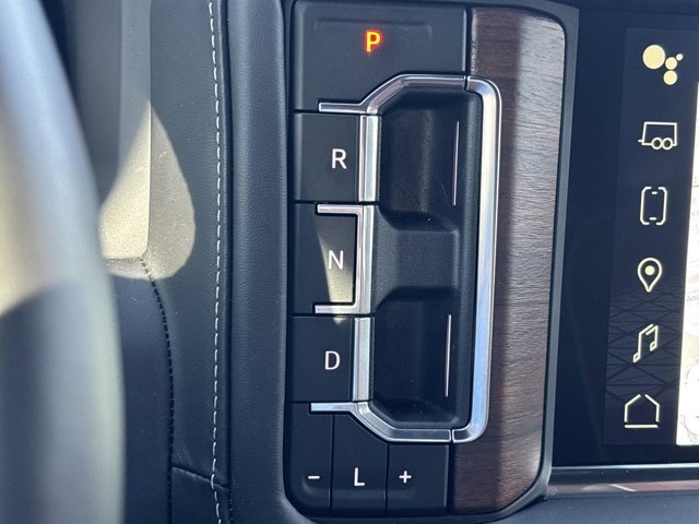 Used 2024 GMC Yukon Denali Ultimate image 39