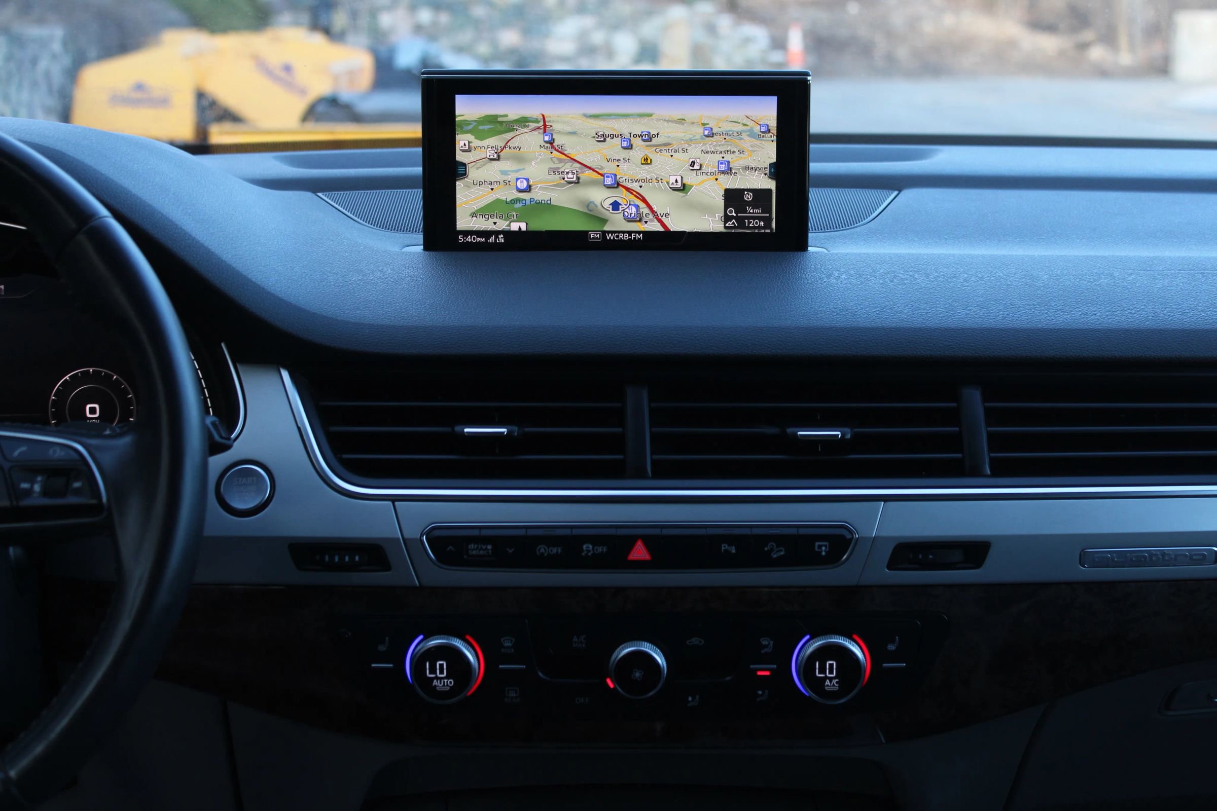 Used 2017 Audi Q7 2.0T Premium Plus w/ Premium Plus Package image 21