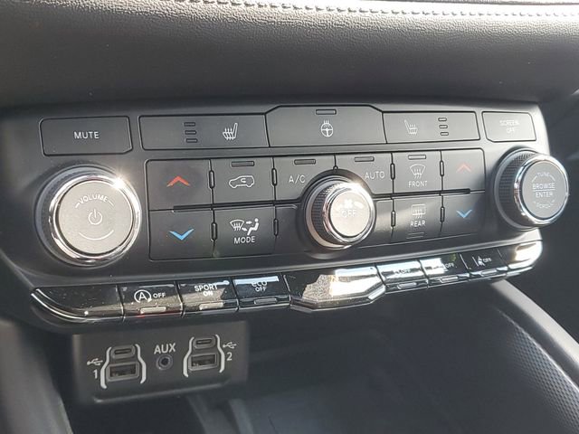 Used 2022 Dodge Durango GT image 28