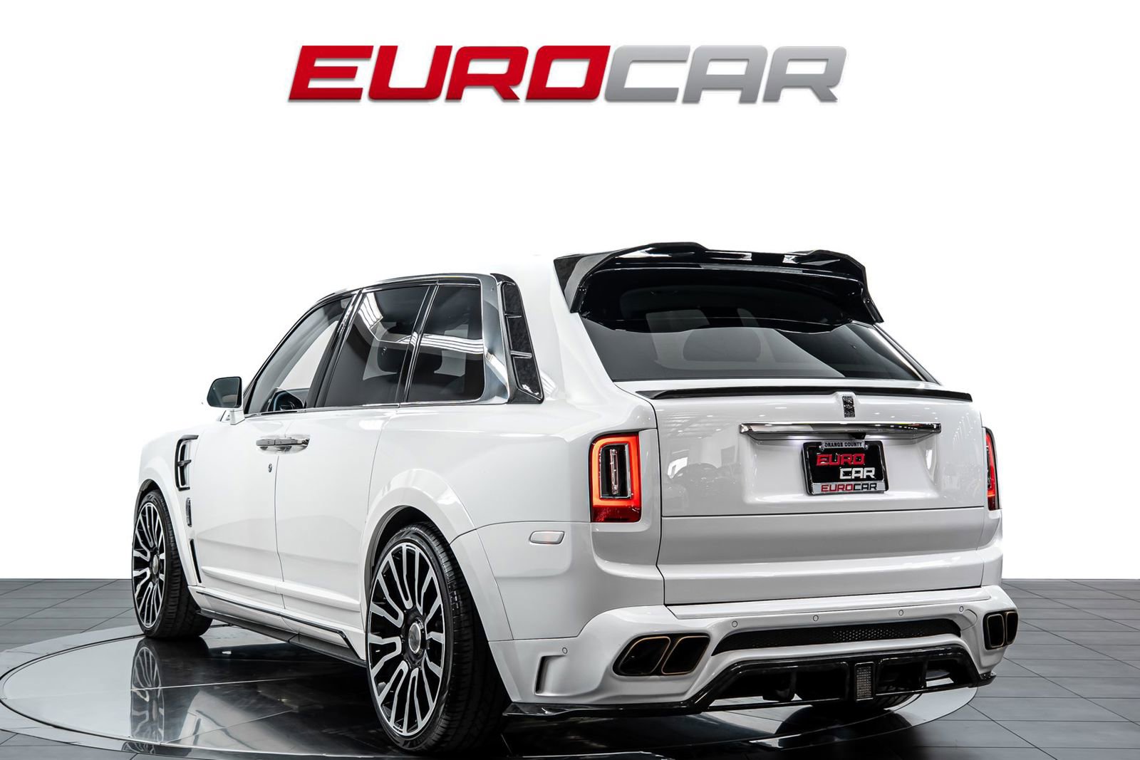 Used 2023 Rolls-Royce Cullinan image 4