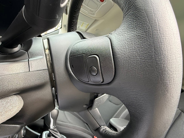 Used 2023 Jeep Renegade Altitude w/ Convenience Group I image 13