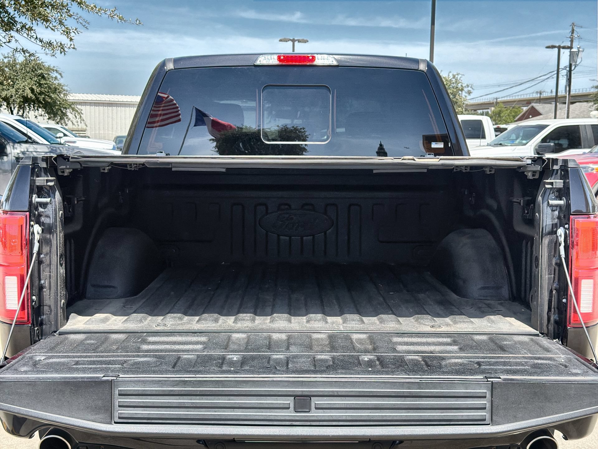 Used 2019 Ford F150 Limited w/ Trailer Tow Package AWD/4WD image 24