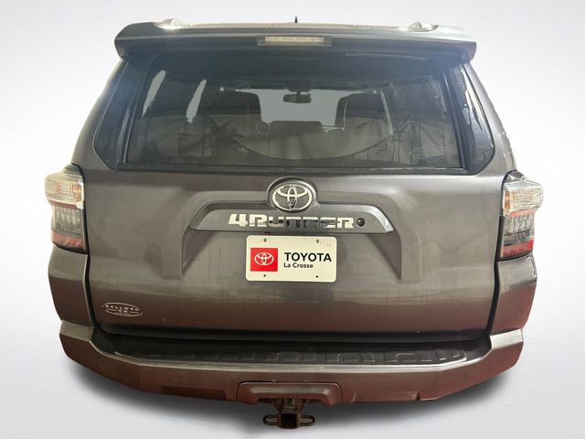 Used 2015 Toyota 4Runner SR5 Premium image 4
