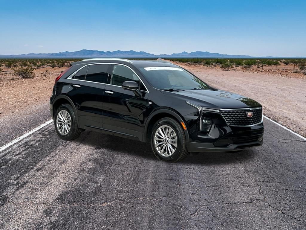 Certified 2025 Cadillac XT4 Premium Luxury image 3
