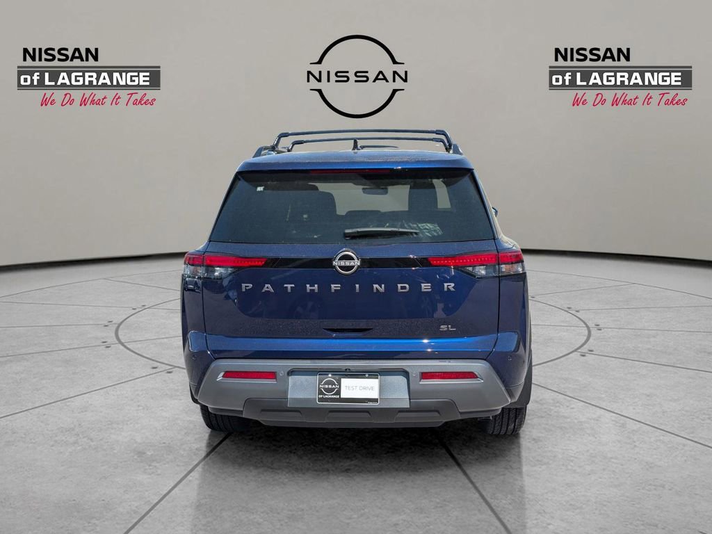 New 2026 Nissan Pathfinder SL image 5
