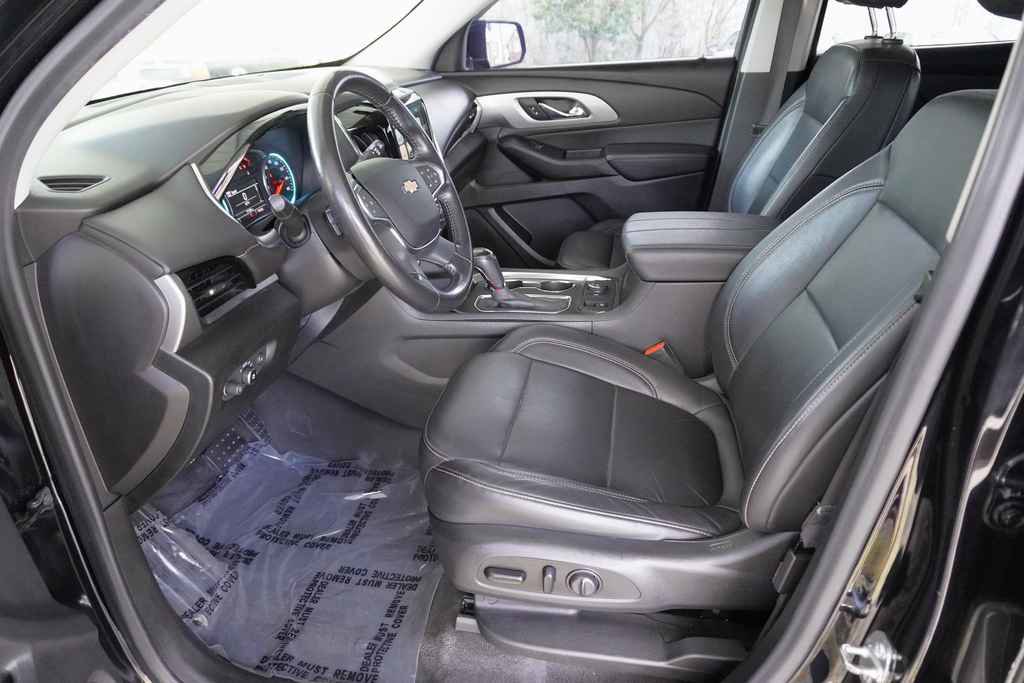 Used 2019 Chevrolet Traverse LT image 9