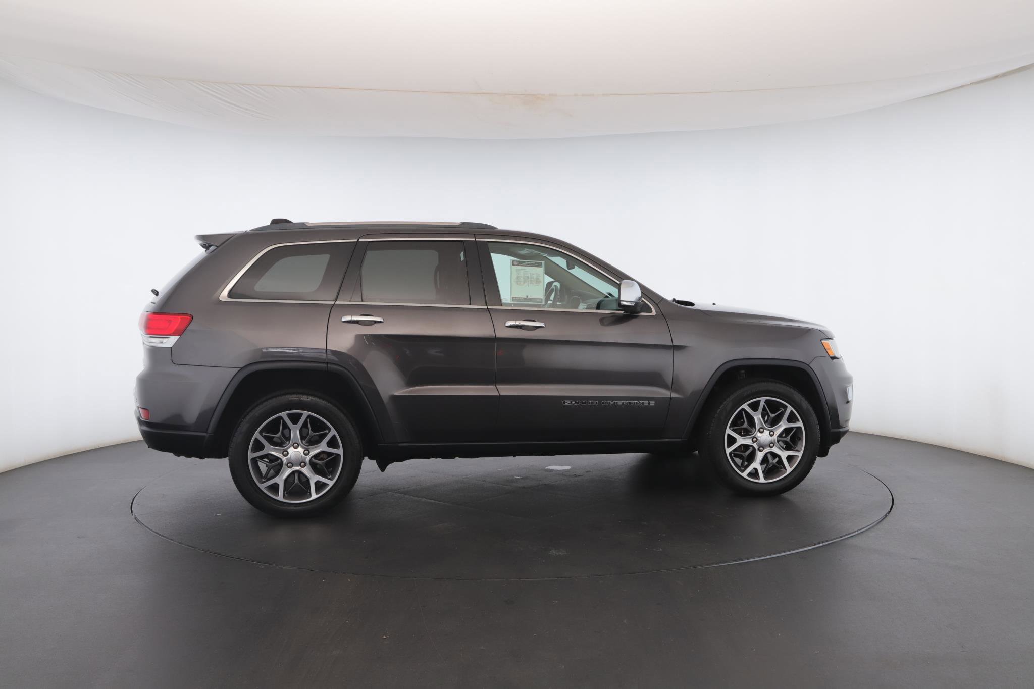 Certified 2019 Jeep Grand Cherokee Limited image 31