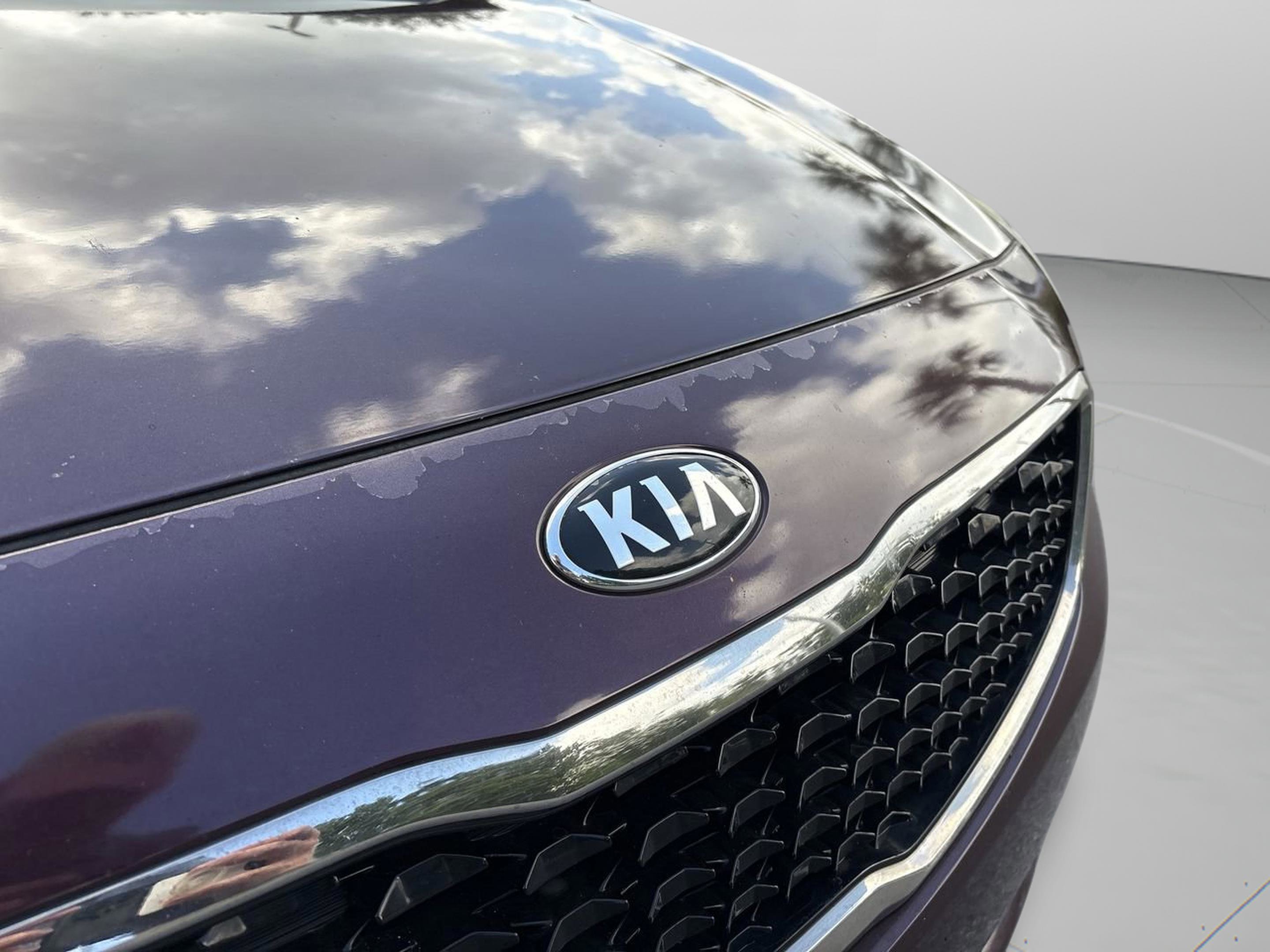 Used 2017 Kia Forte LX FWD image 28