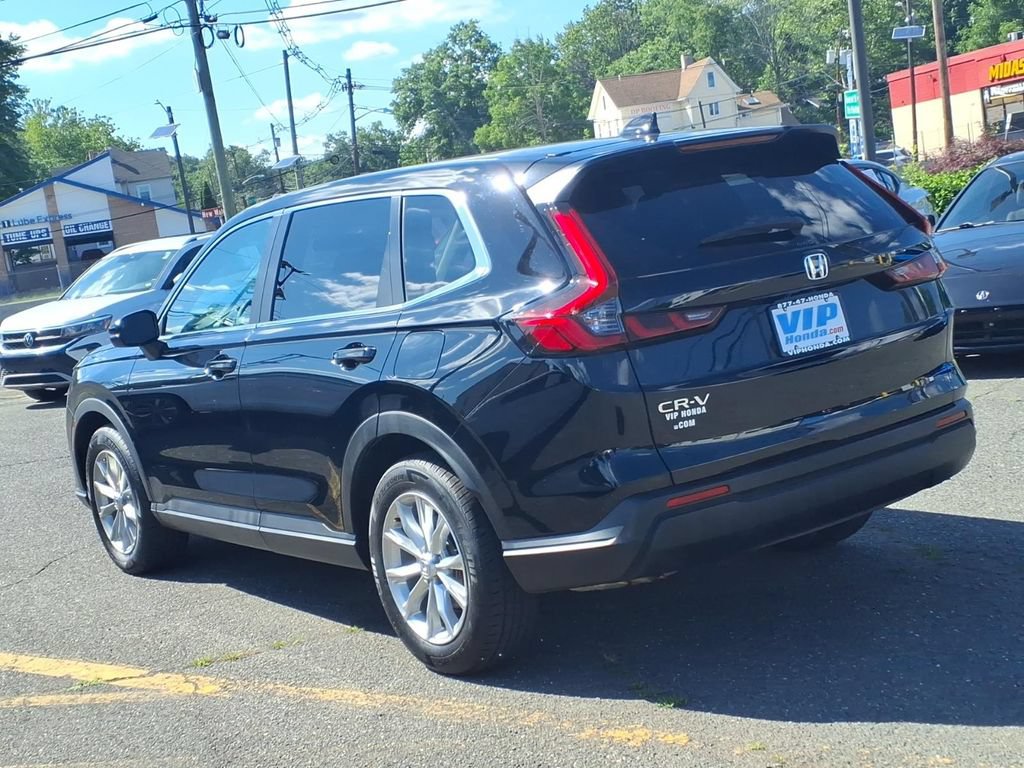 Used 2024 Honda CR-V EX image 4