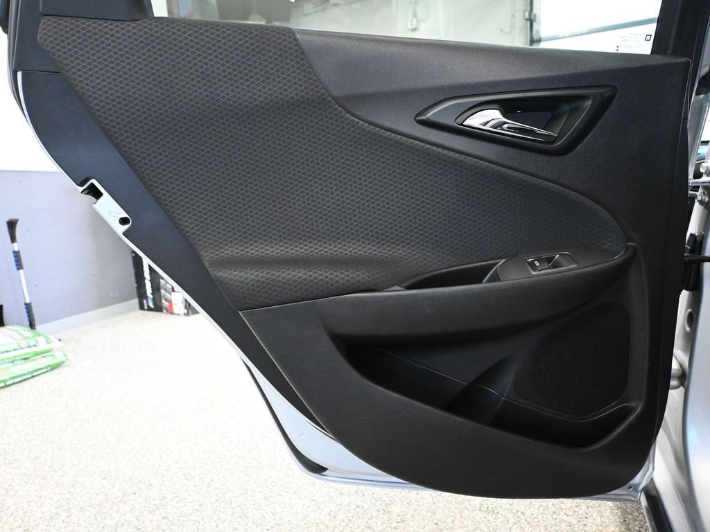 Used 2018 Chevrolet Malibu LT w/ LPO, Convenience Package 2 image 36